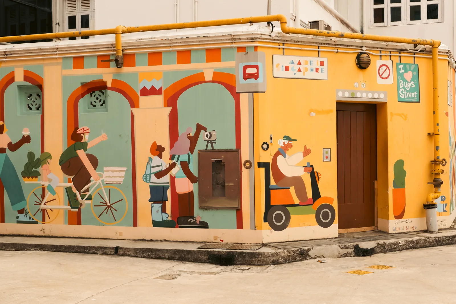 A painted mural on a Chinatown shophouse